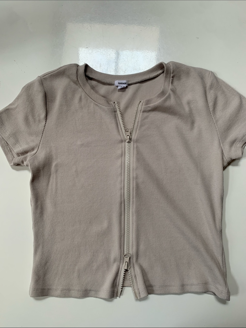 [L] GARAGE Beige Ribbed Zip-Front Top